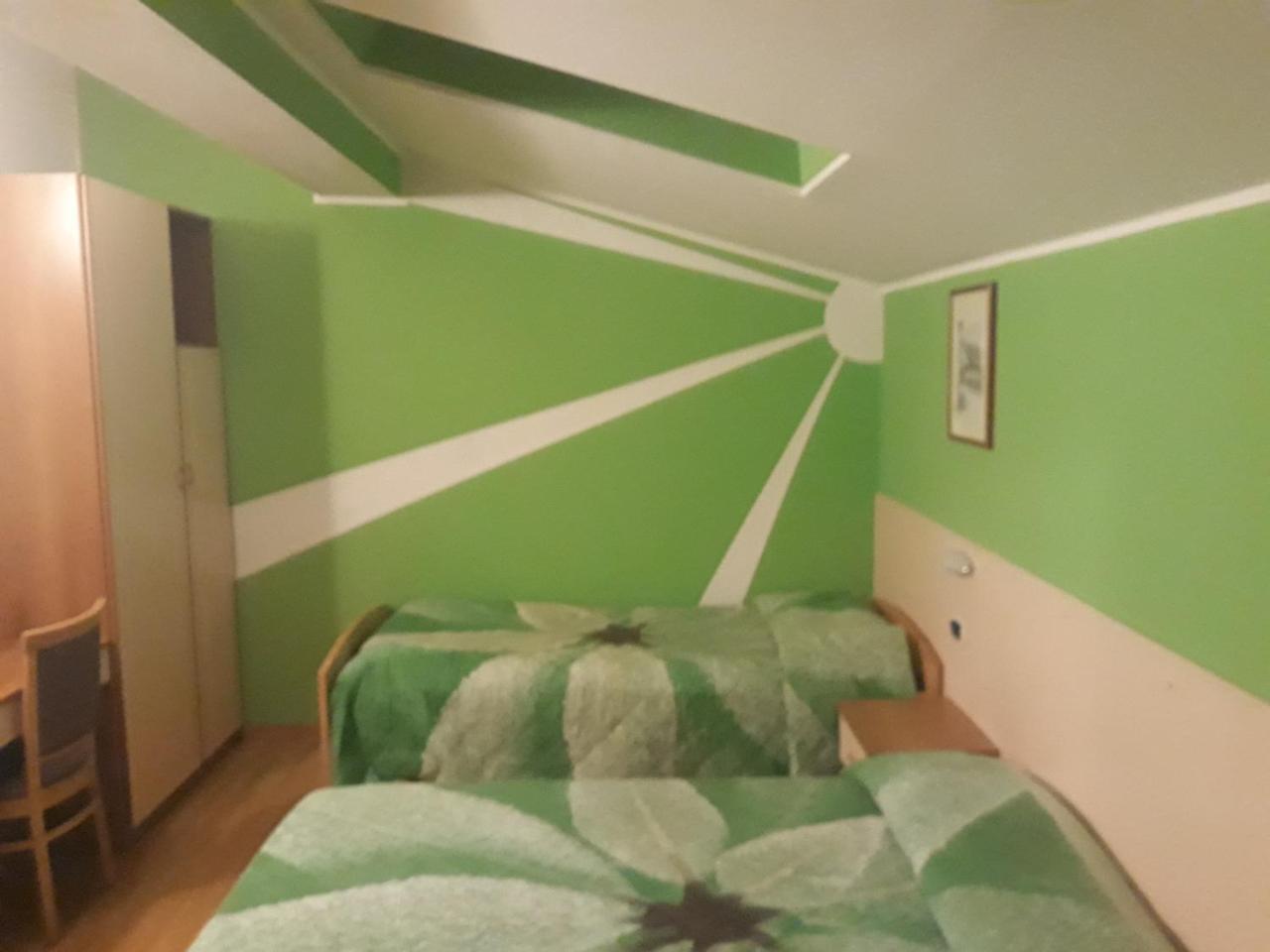 Hotel Due Laghi Padergnone Kültér fotó
