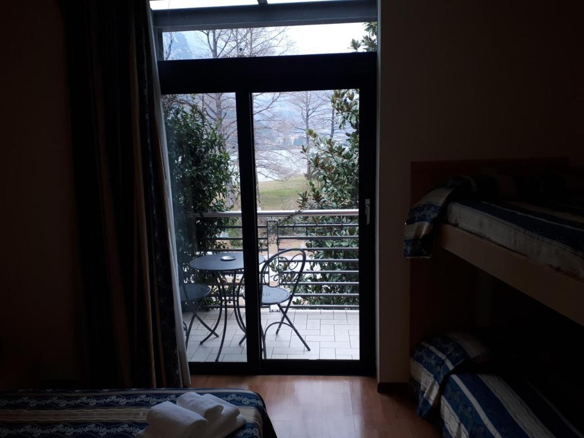Hotel Due Laghi Padergnone Kültér fotó